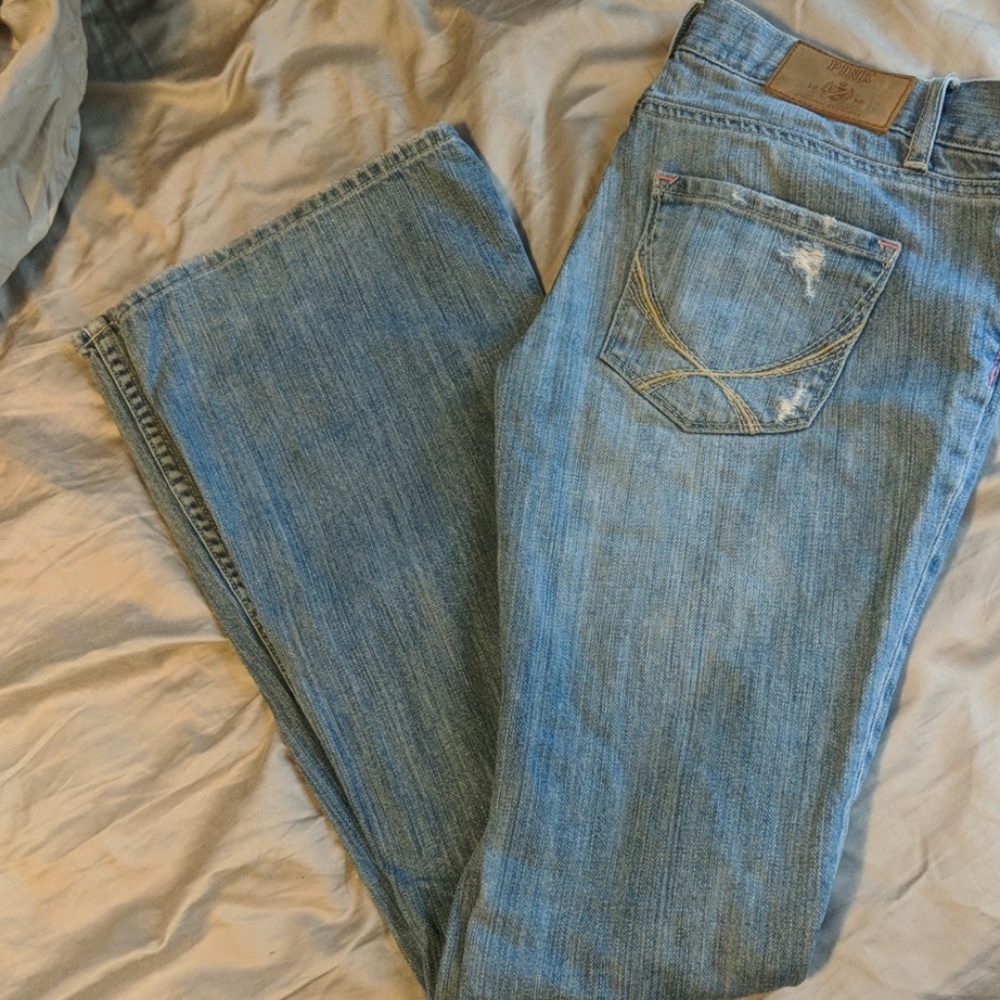 Super cute distressed jeans